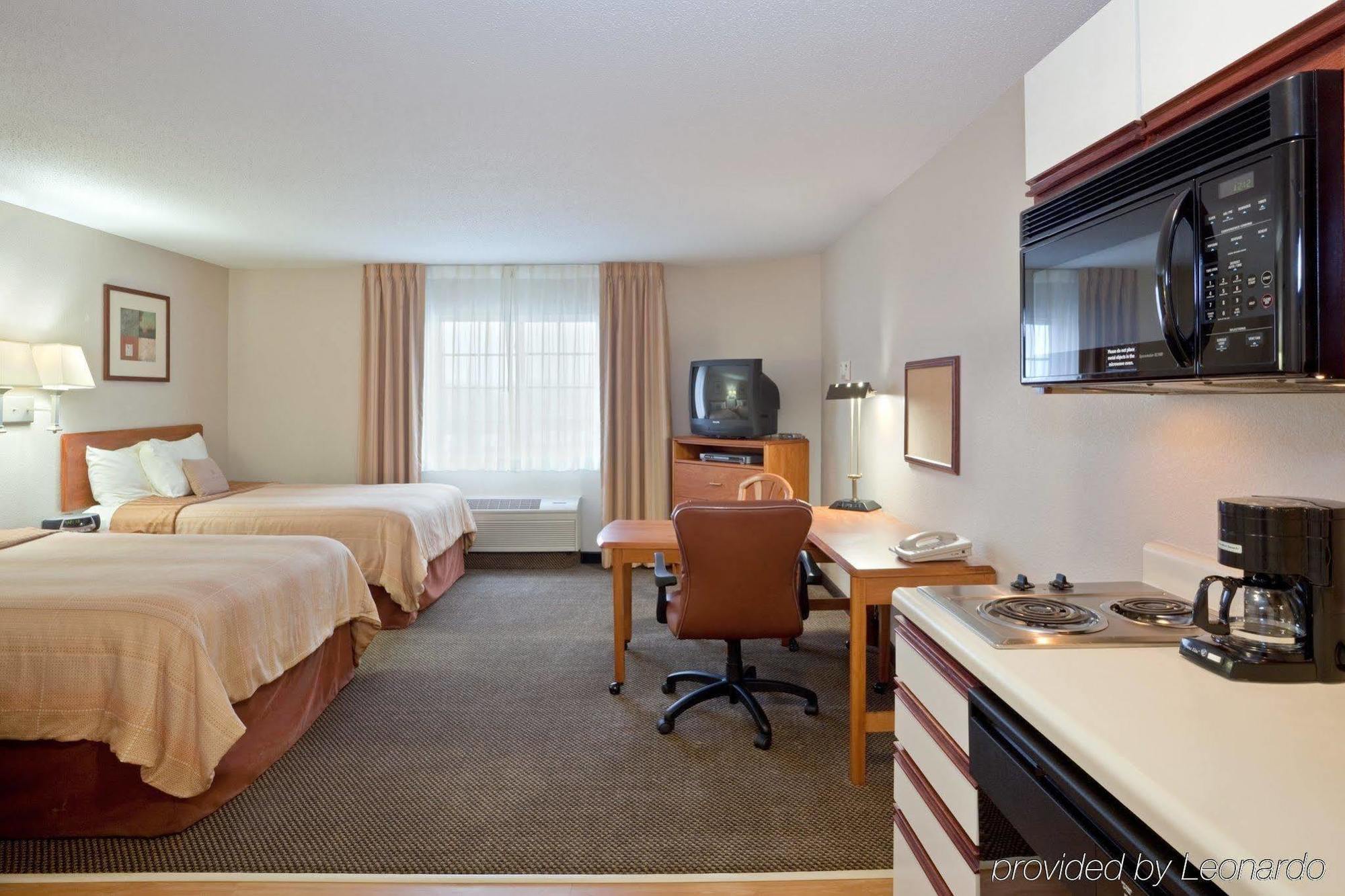 Candlewood Suites - Topeka West By Ihg Extérieur photo